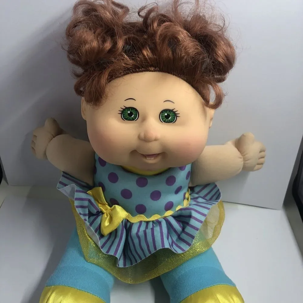 2011 Cabbage Patch Kid Tea Party Toddler Red Hair Green Eyes Polka Dot Dress